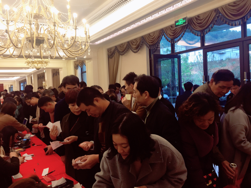 安吉華都龍山璽園11#、12#樓開(kāi)盤(pán)熱銷